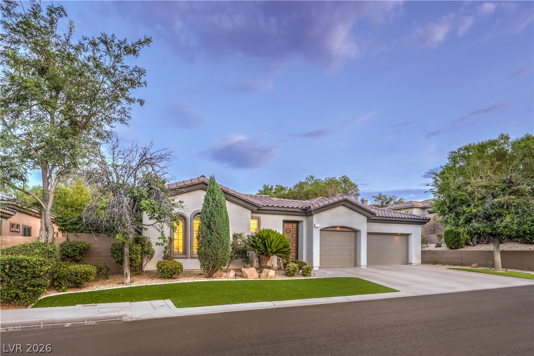 7 Canoa Hills Drive Property Photo 2
