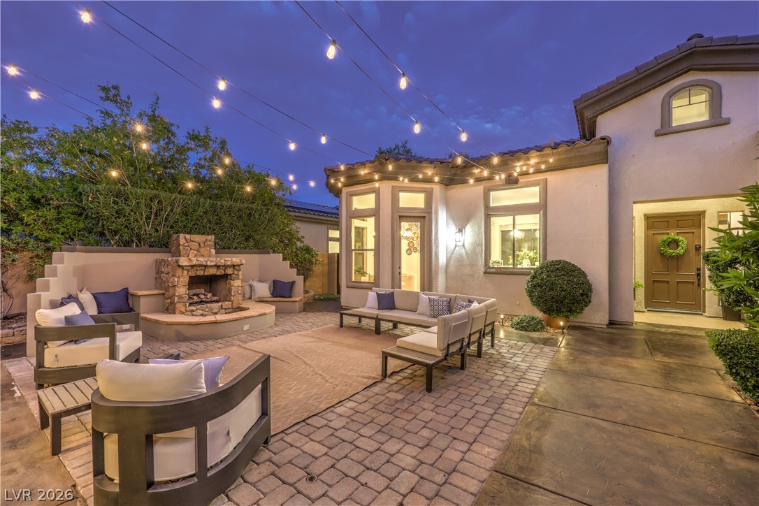 7 Canoa Hills Drive Property Photo 5