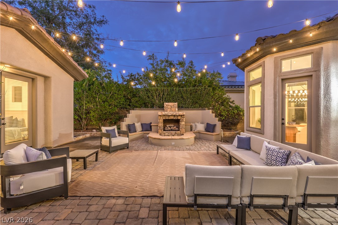 7 Canoa Hills Drive Property Photo 6
