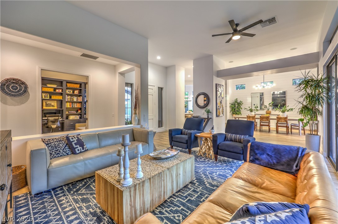 7 Canoa Hills Drive Property Photo 13