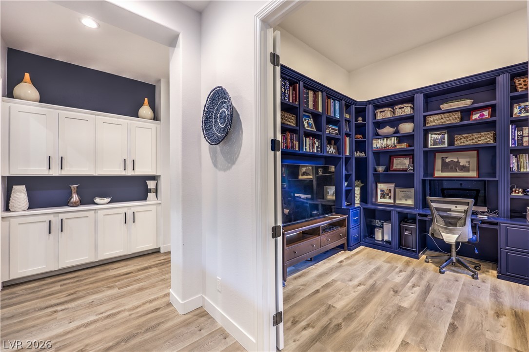 7 Canoa Hills Drive Property Photo 28