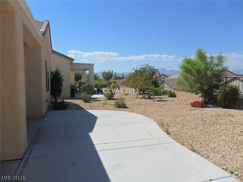 2221 Idaho Falls Drive Property Photo 8