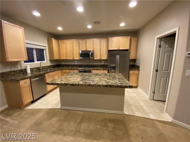 8065 Ancient Oaks Avenue Property Photo 2