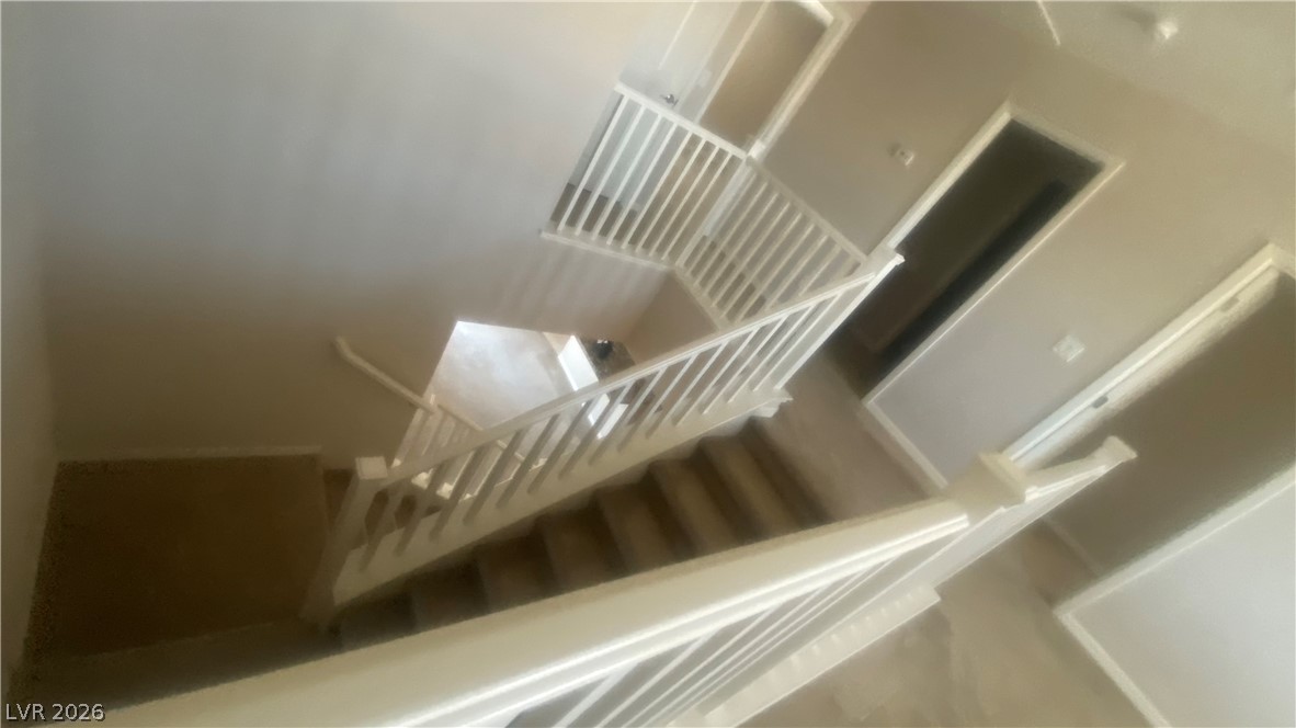 8065 Ancient Oaks Avenue Property Photo 9