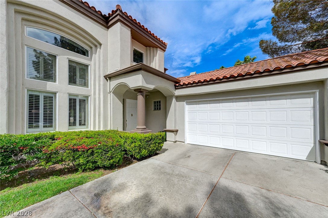 8340 Carmel Ridge Court Property Photo 3