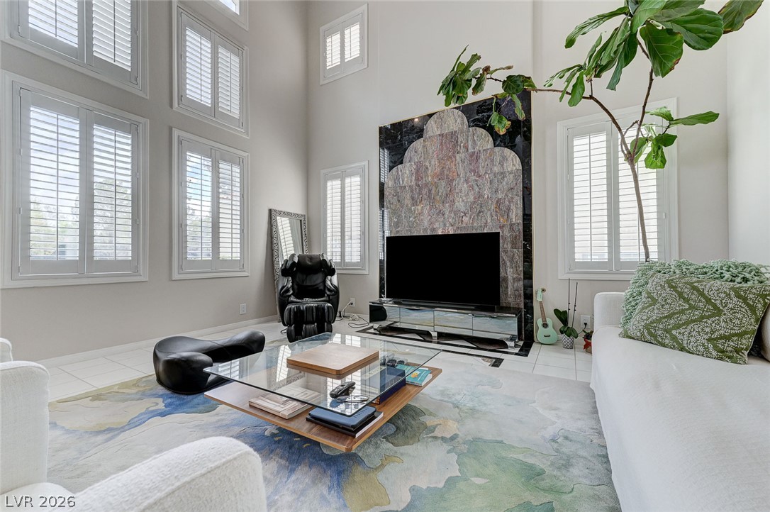 8340 Carmel Ridge Court Property Photo 7