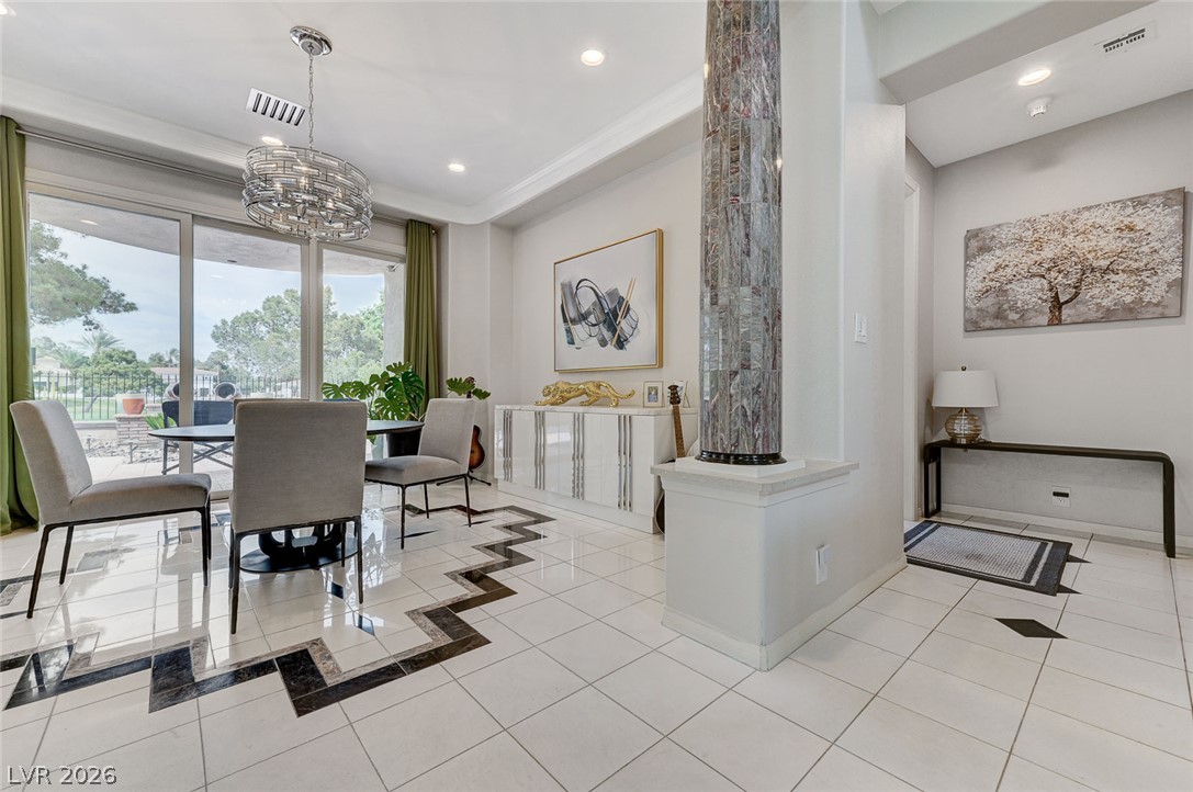 8340 Carmel Ridge Court Property Photo 8