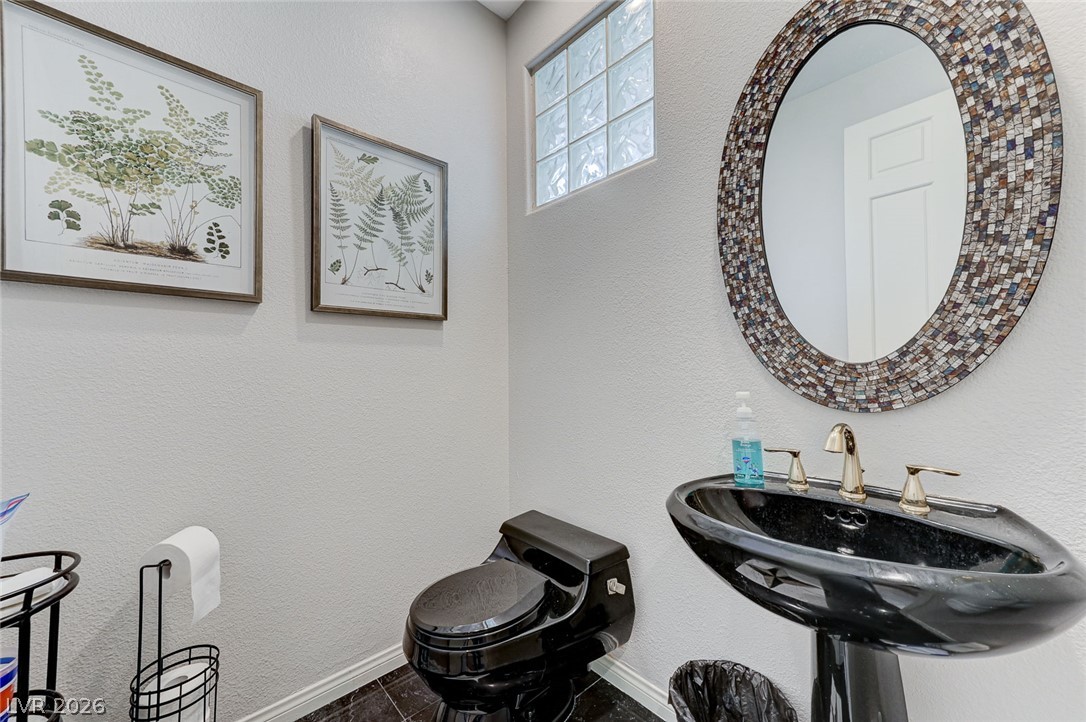 8340 Carmel Ridge Court Property Photo 21