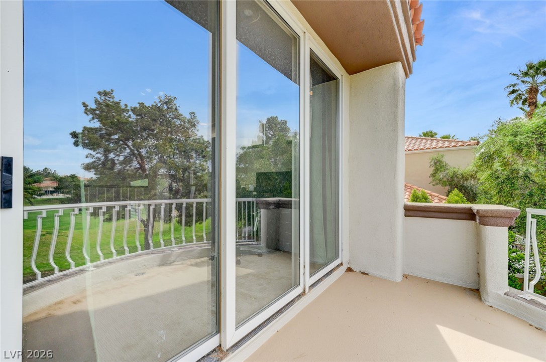 8340 Carmel Ridge Court Property Photo 29