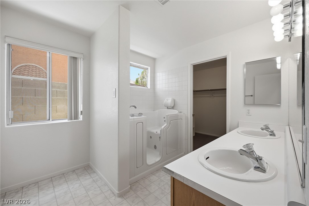 1221 Rainbow Meadows Drive Property Photo 21
