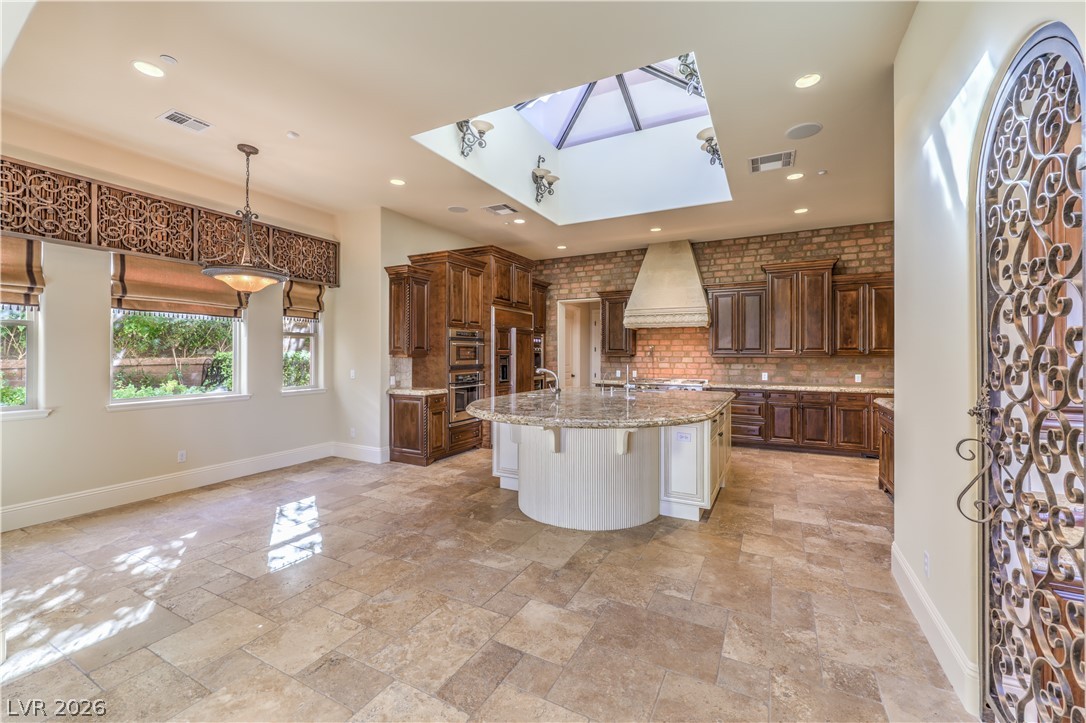 16 Anthem Pointe Court Property Photo 12