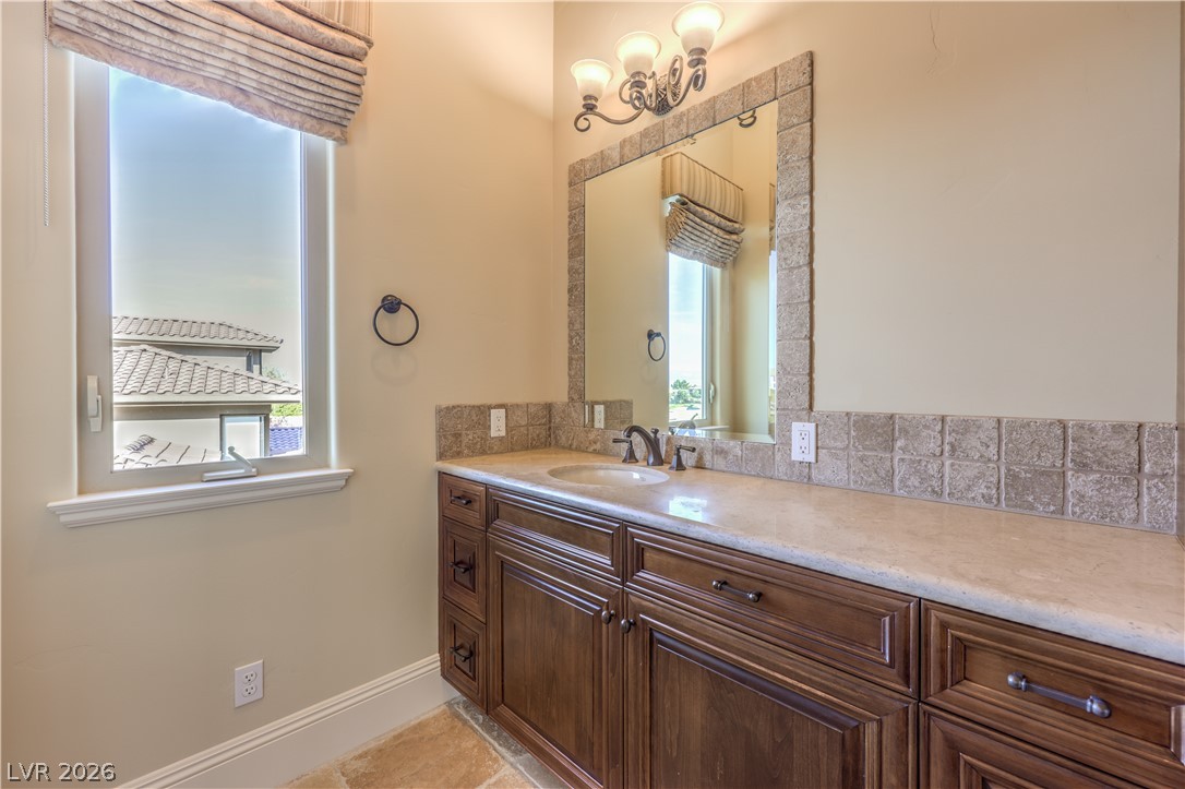 16 Anthem Pointe Court Property Photo 39