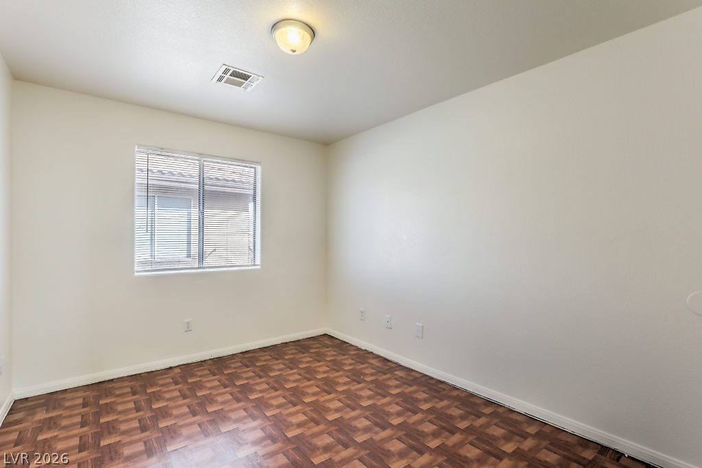 3127 North Walnut Road A Property Photo 10