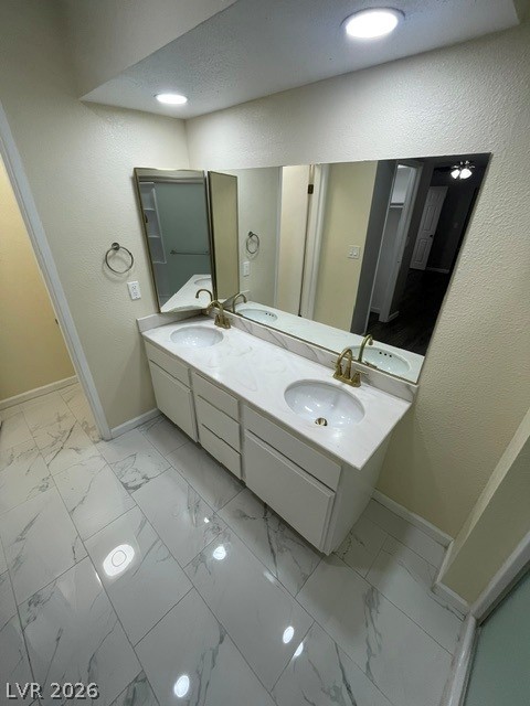 4720 Obannon Drive B Property Photo 27
