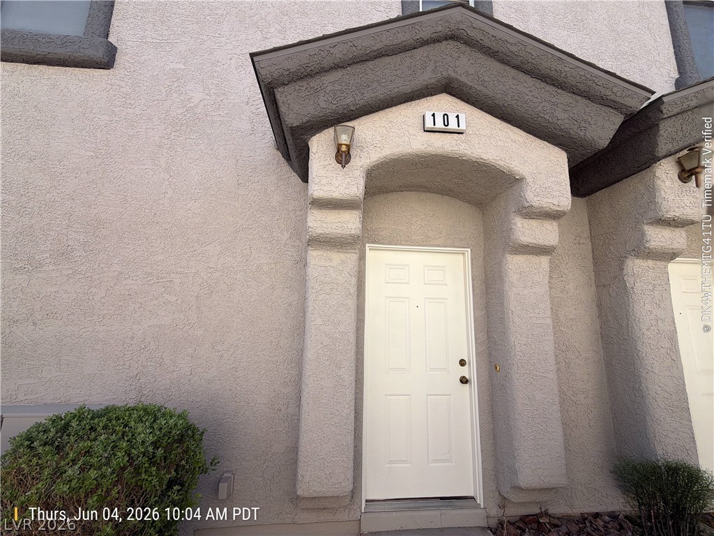 6405 Rusticated Stone Avenue 101 Property Photo 2