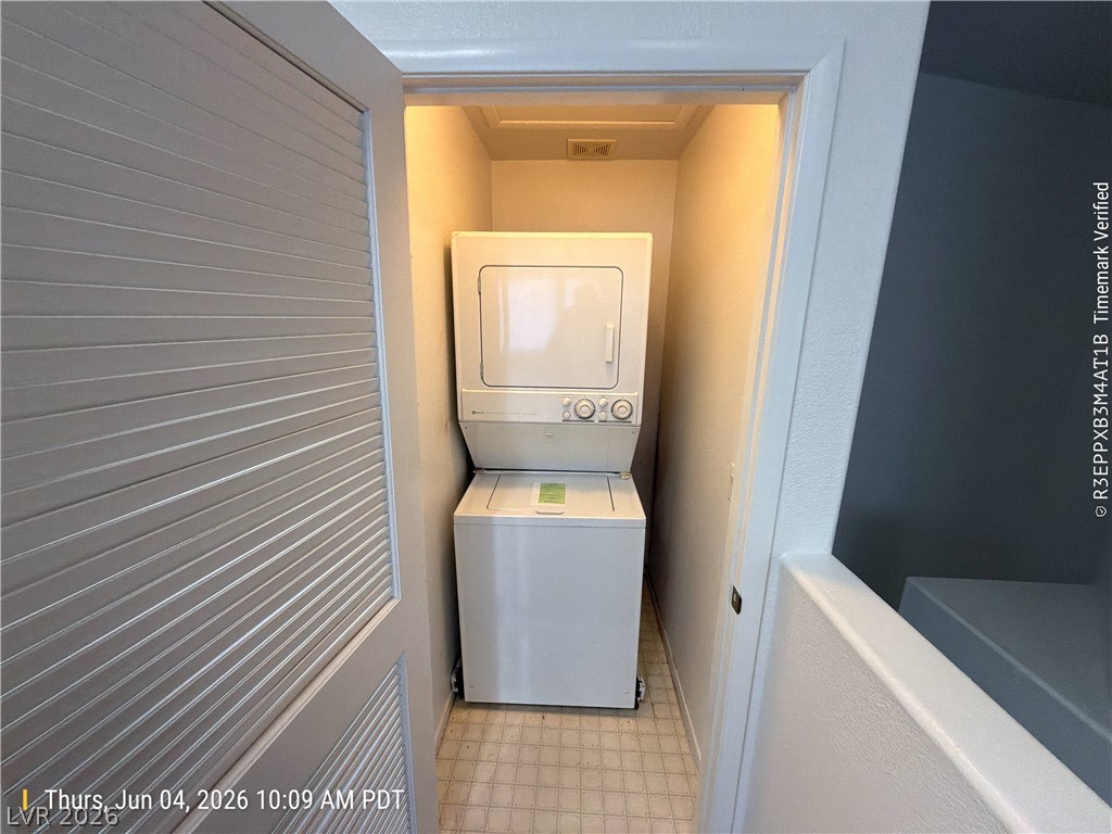 6405 Rusticated Stone Avenue 101 Property Photo 7