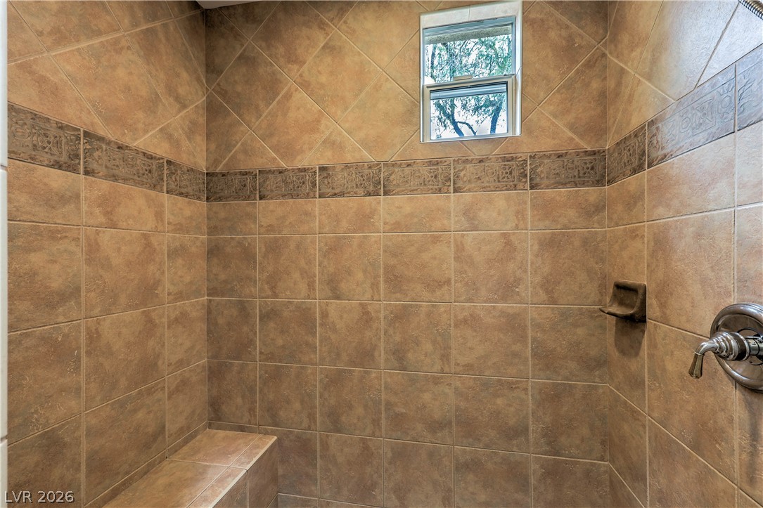 11809 Weybrook Park Drive Property Photo 29