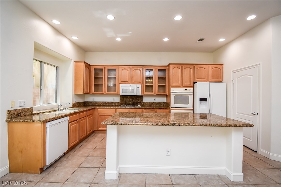 10243 Bright Harbor Avenue Property Photo 17