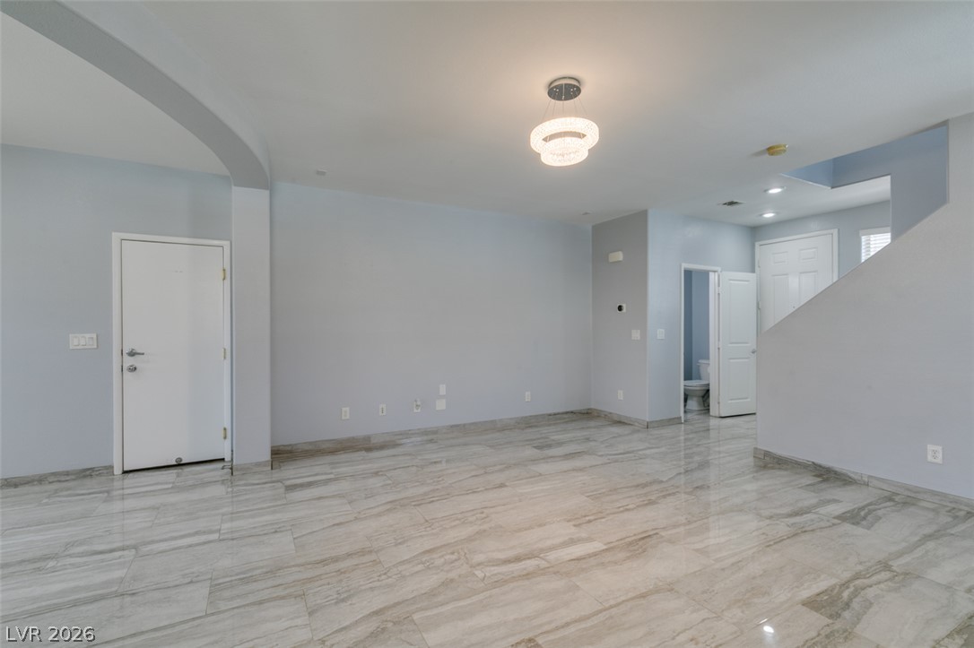 91 Lockheed Avenue Property Photo 13