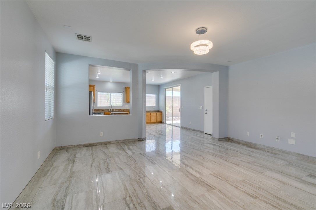 91 Lockheed Avenue Property Photo 16