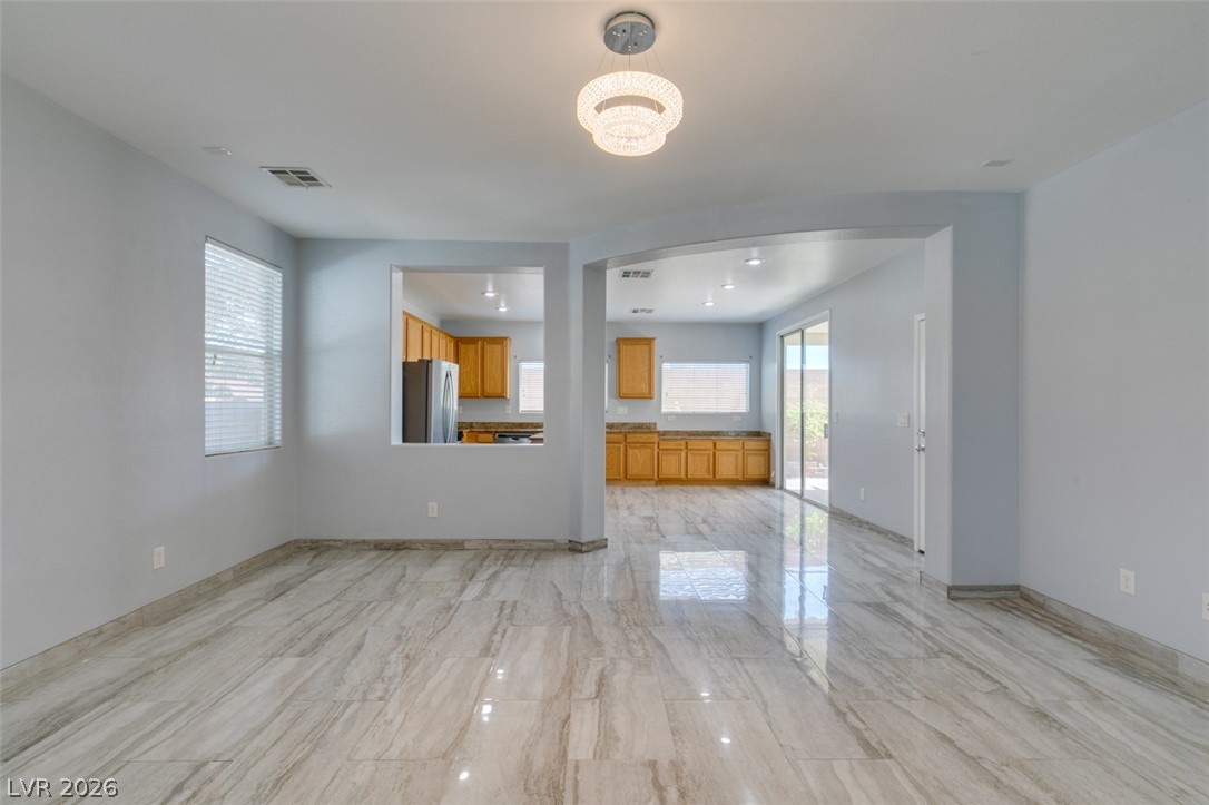 91 Lockheed Avenue Property Photo 17