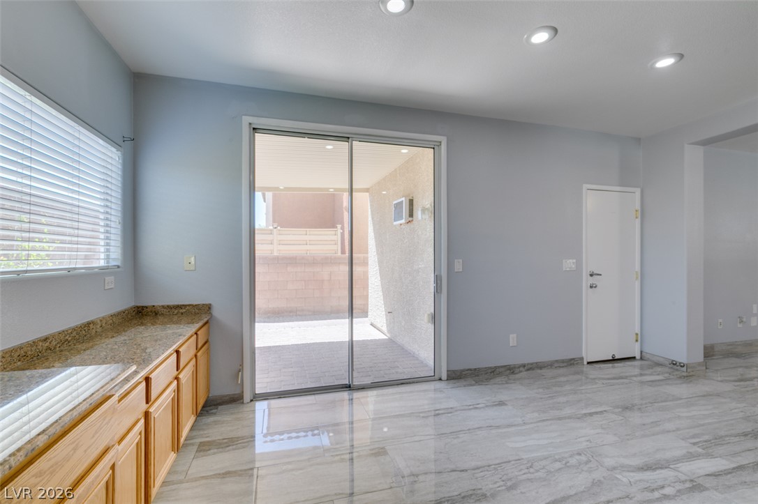 91 Lockheed Avenue Property Photo 21