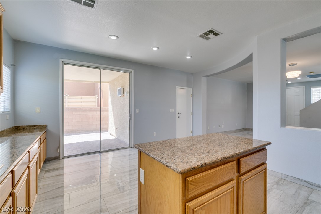 91 Lockheed Avenue Property Photo 28
