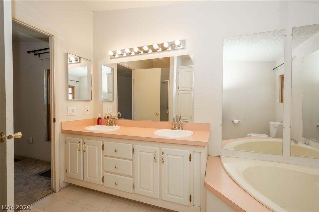6461 Creb Court Property Photo 8