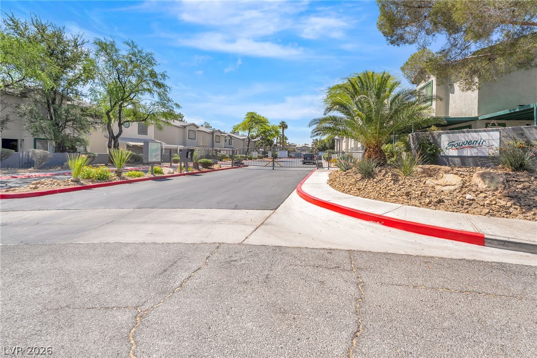 2791043 Property Photo 4