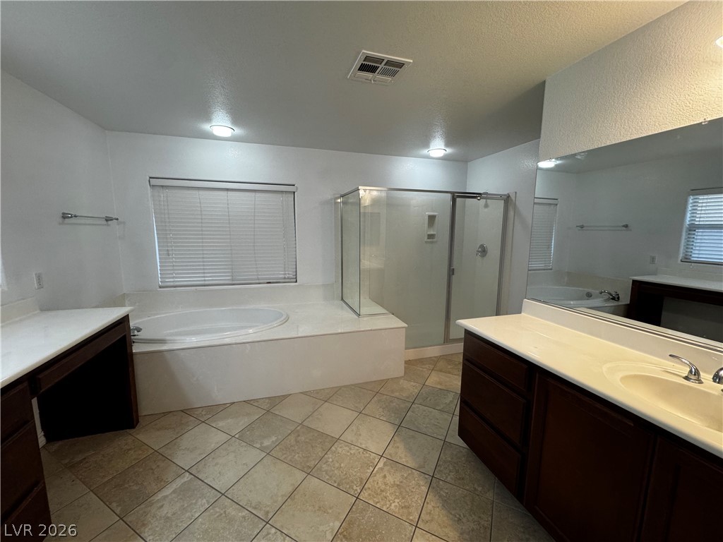1885 Cape Cod Landing Drive Property Photo 17