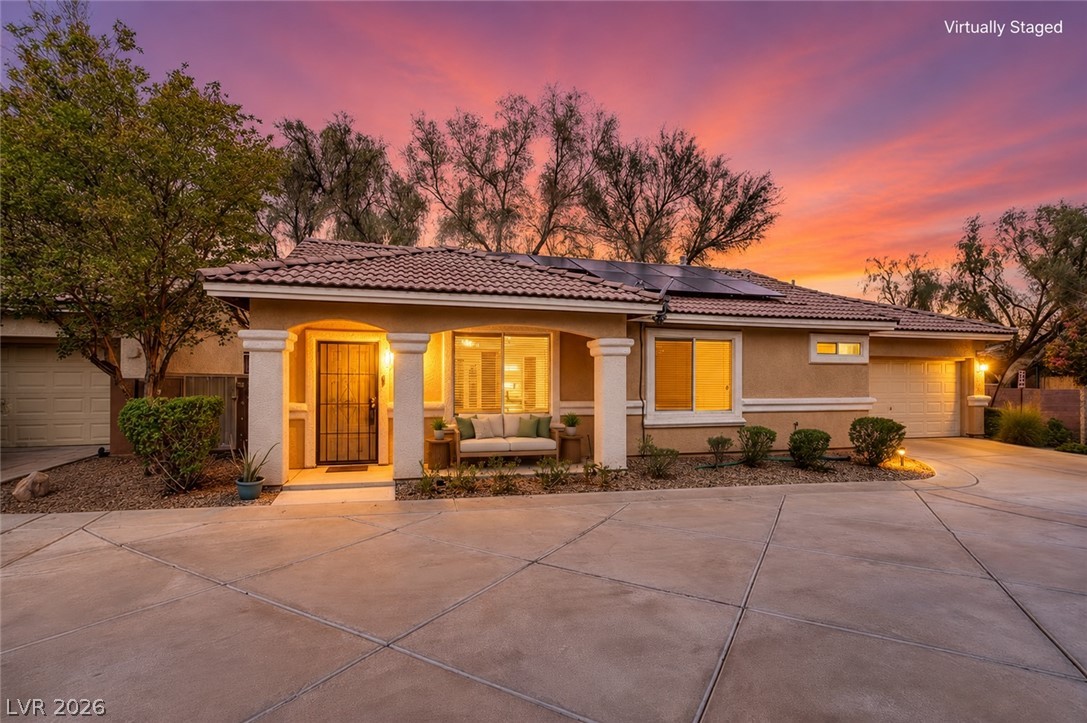 1459 Summer Glow Avenue Property Photo 3