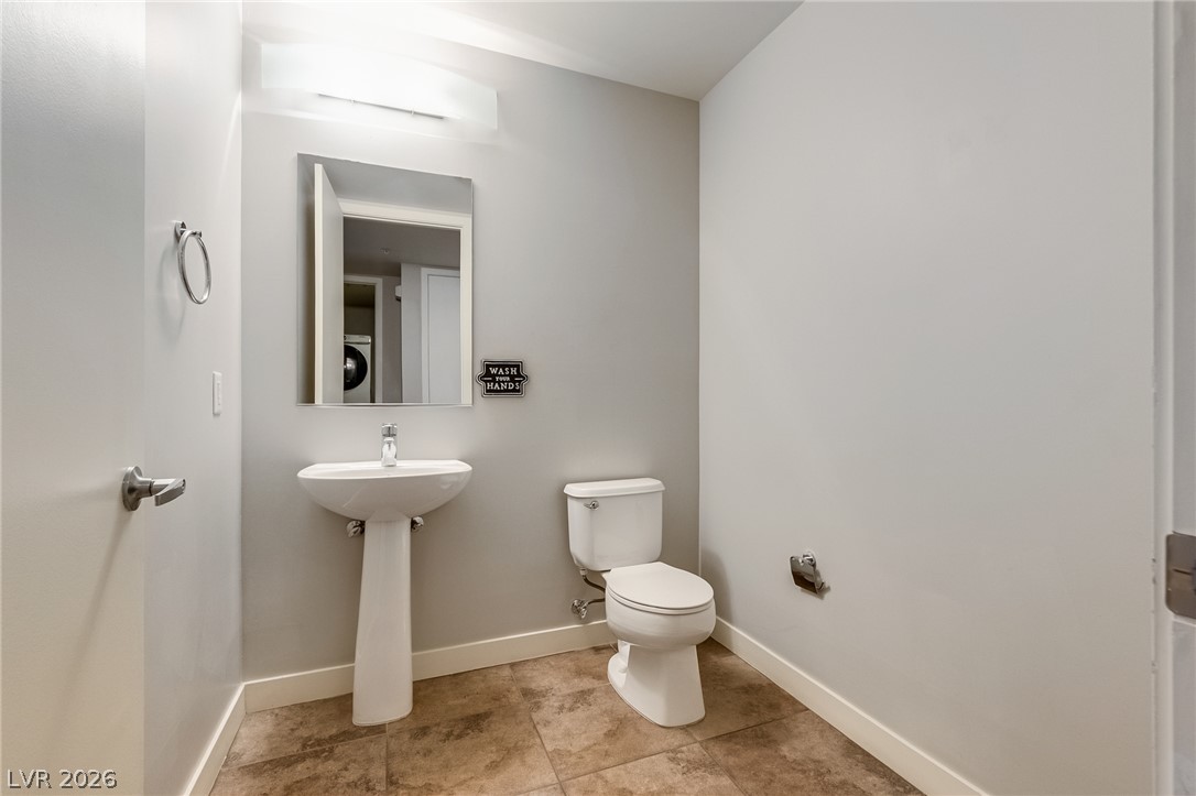 353 East Bonneville Avenue 123 Property Photo 5