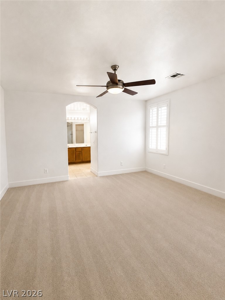 916 Shining Rose Place Property Photo 4