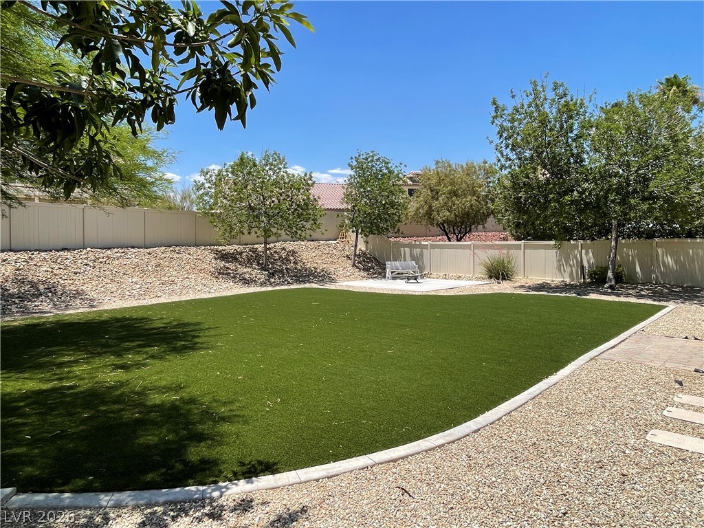 5301 Appleside Street Property Photo 2