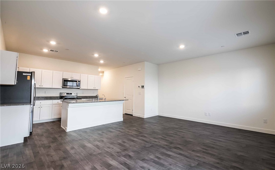 12749 Epperly Street Property Photo 6