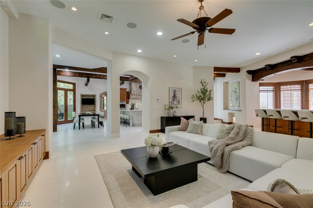 21 Olympia Hills Circle Property Photo 18