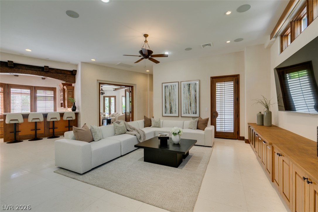 21 Olympia Hills Circle Property Photo 19