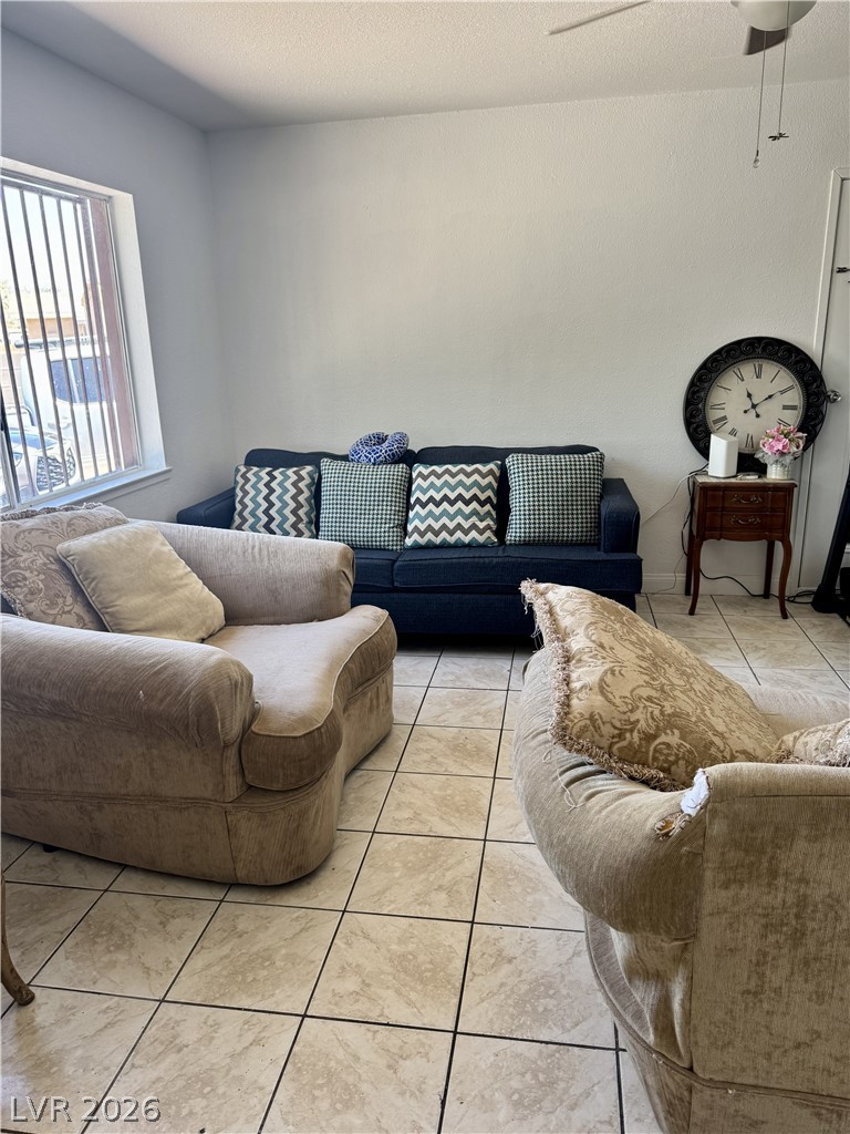 2660 San Domingo Lane Property Photo 4