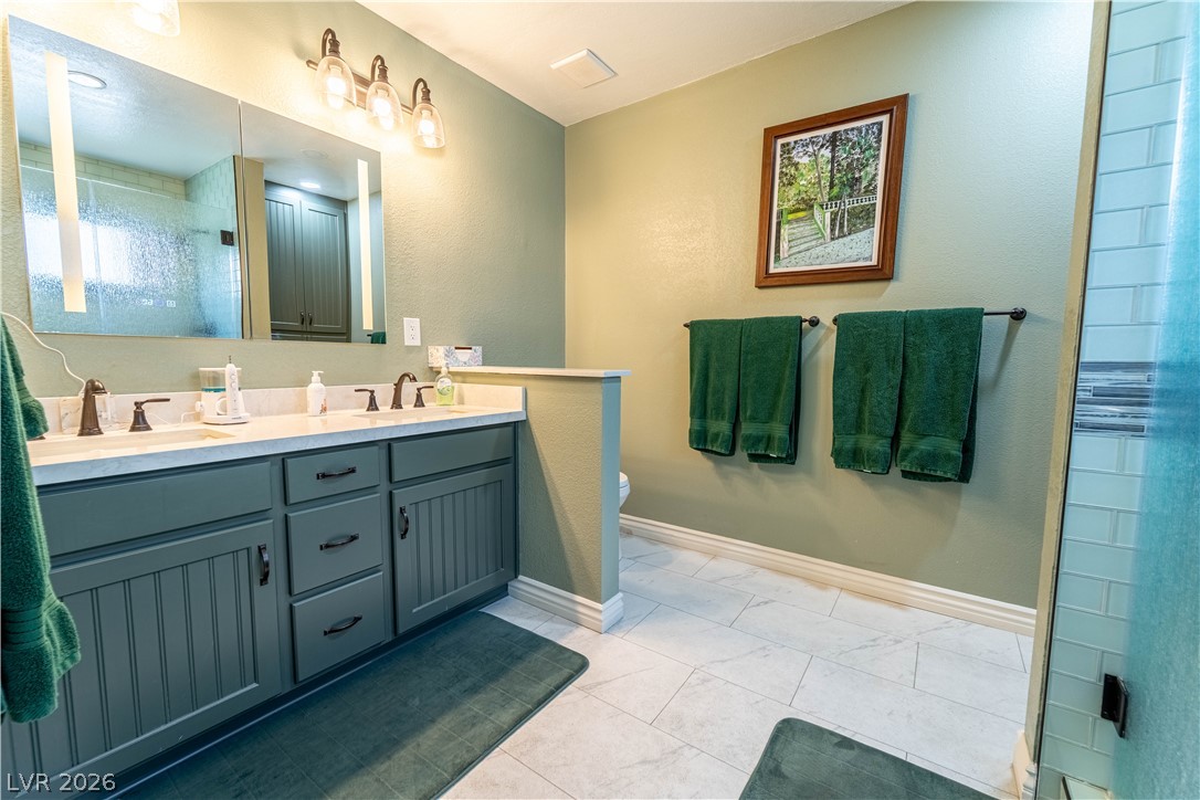 4656 Skyland Drive Property Photo 17