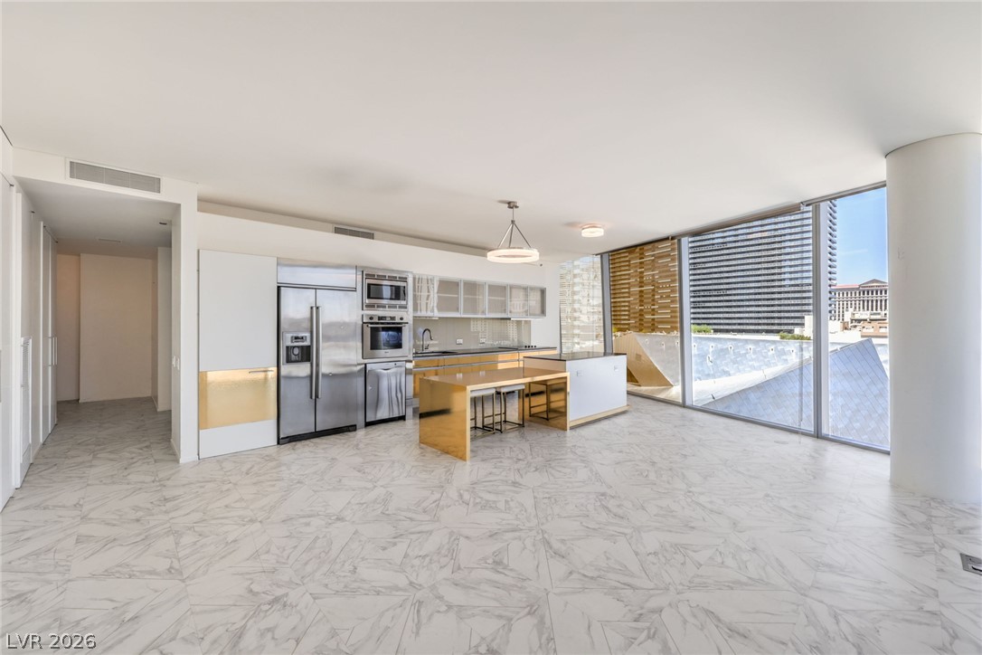 3726 Las Vegas Boulevard 811 Property Photo 1
