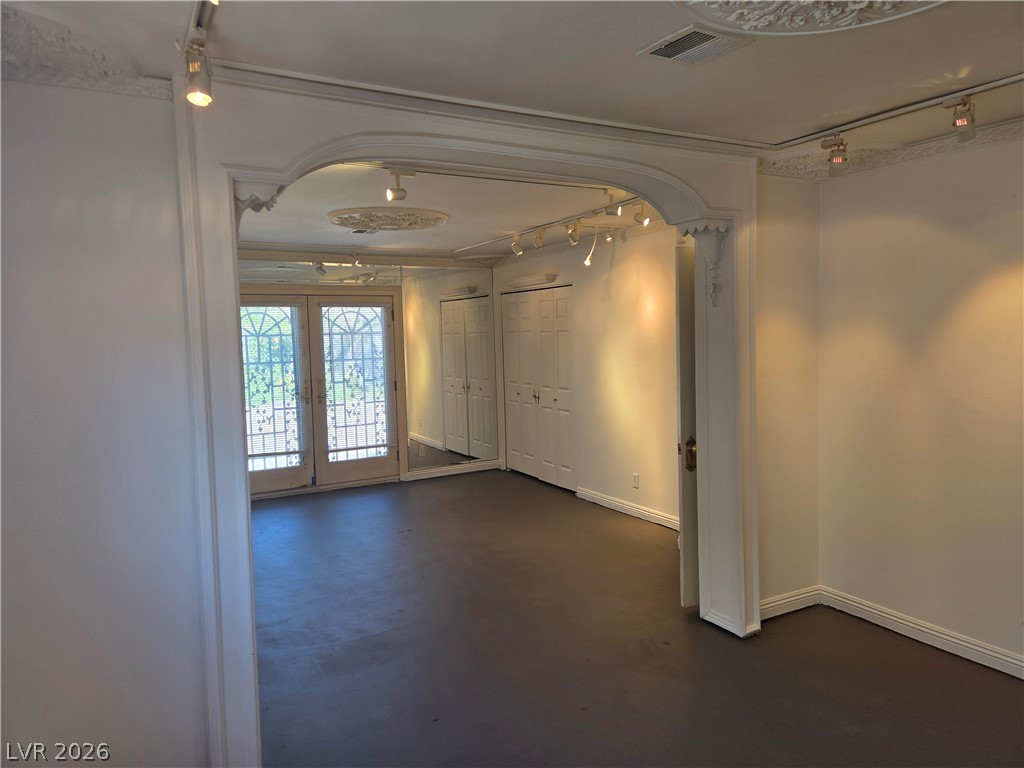3000 Gilmary Avenue Property Photo 23