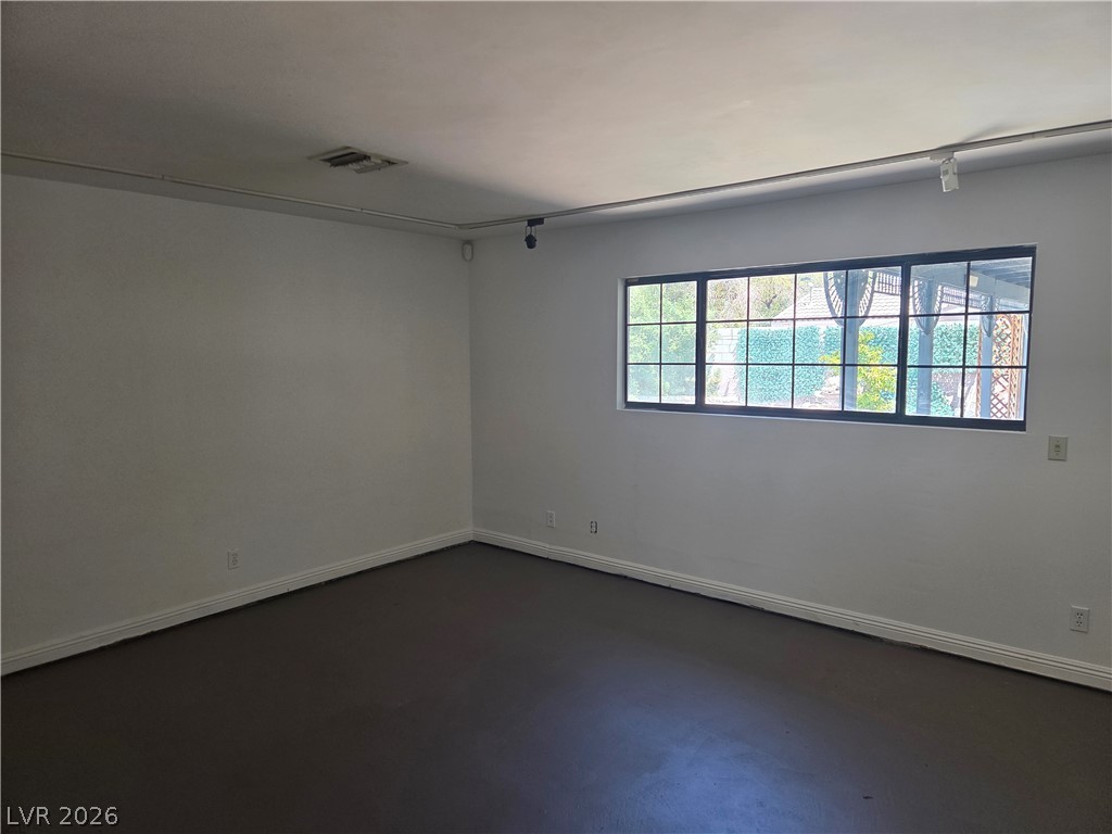 3000 Gilmary Avenue Property Photo 25