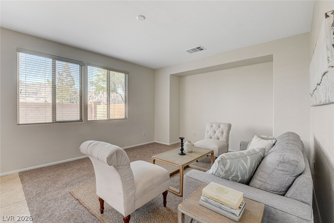 4420 Desert Haven Avenue Property Photo 6