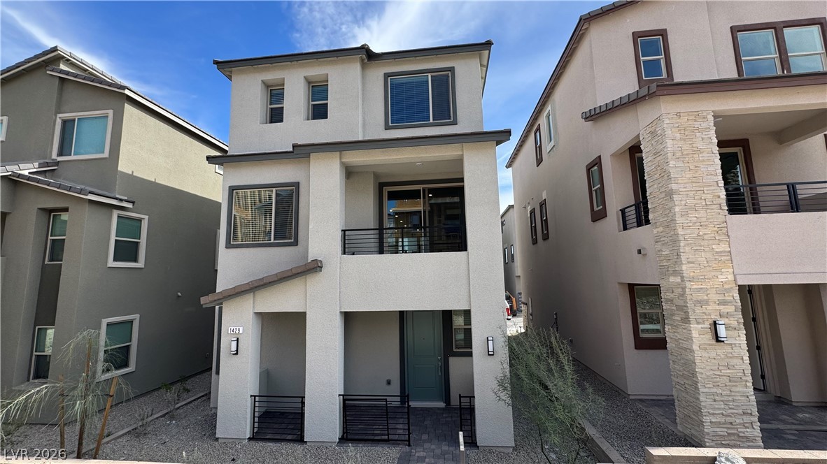 1429 Whistling Kite Street Property Photo 1