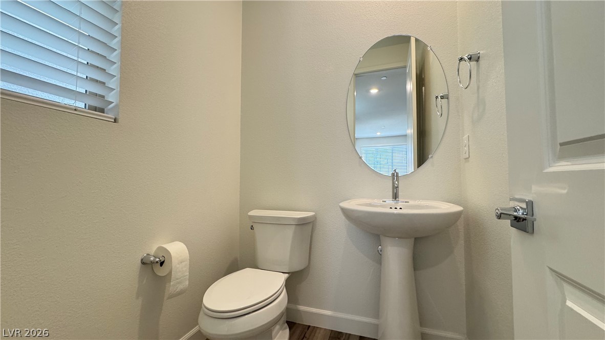1429 Whistling Kite Street Property Photo 12