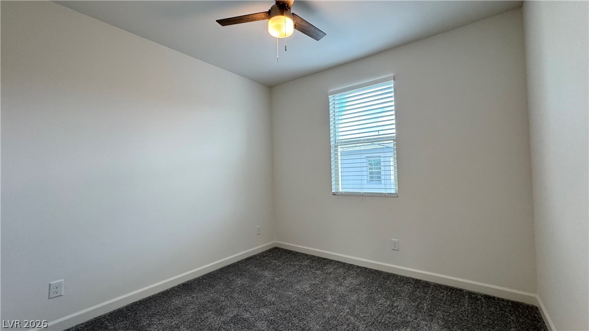 1429 Whistling Kite Street Property Photo 18