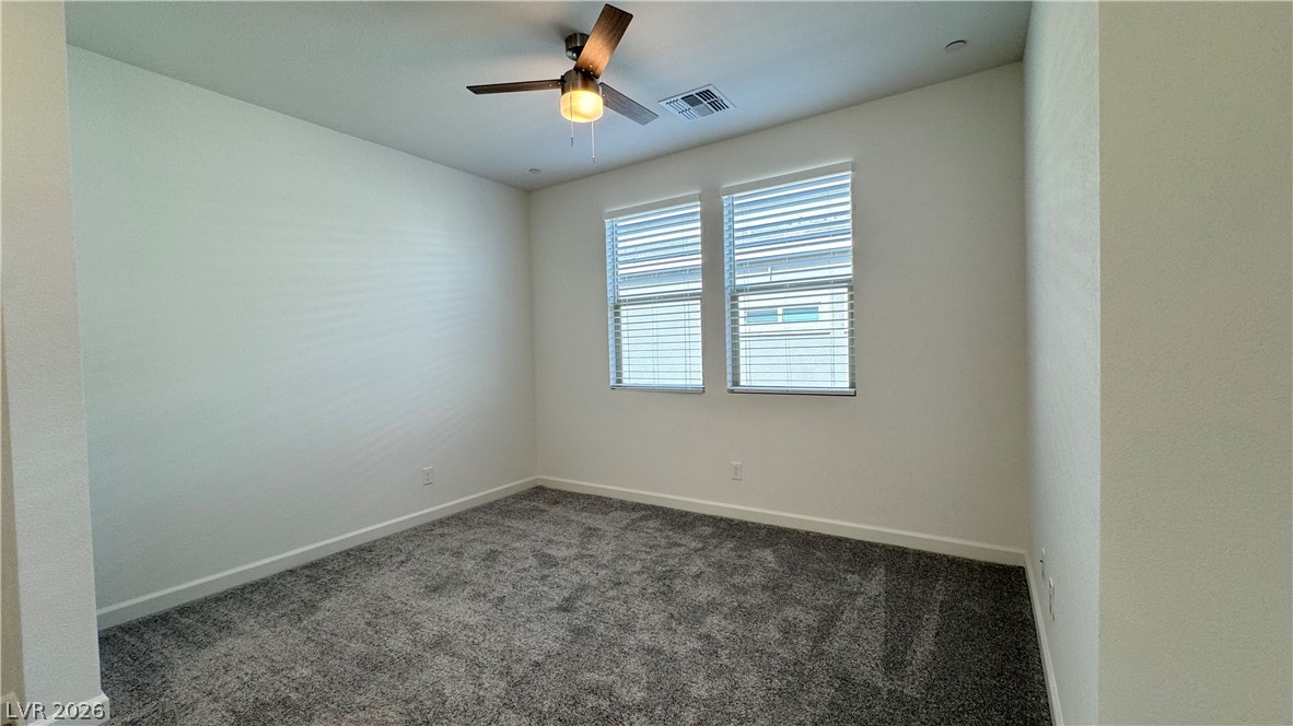 1429 Whistling Kite Street Property Photo 20