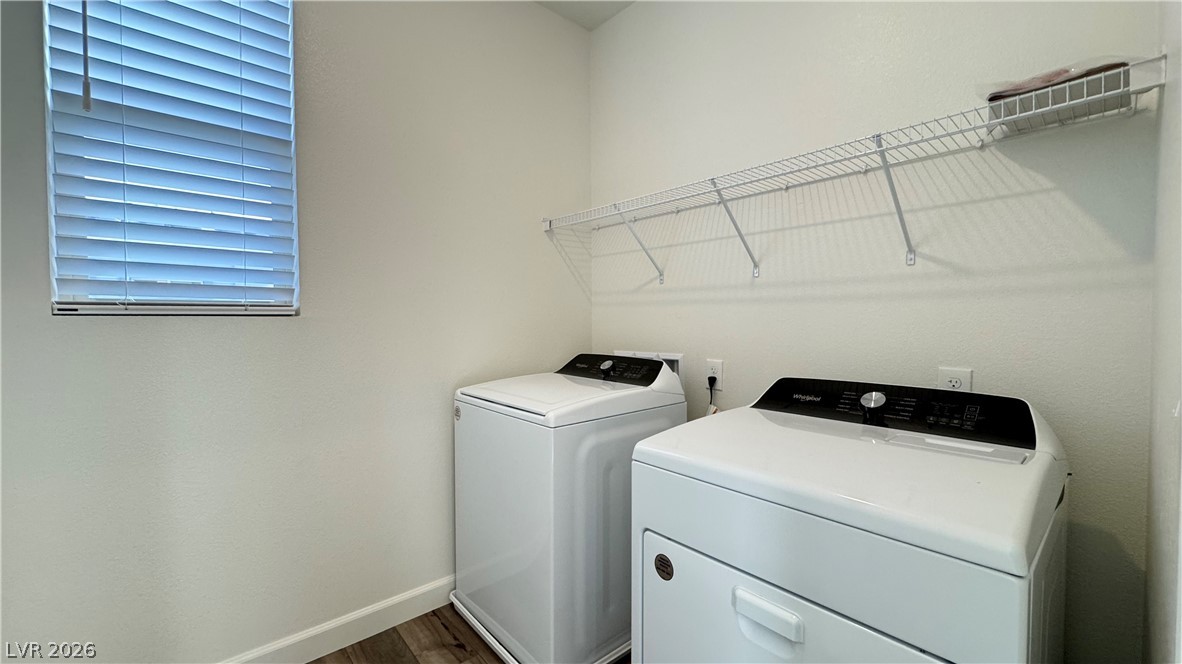 1429 Whistling Kite Street Property Photo 21
