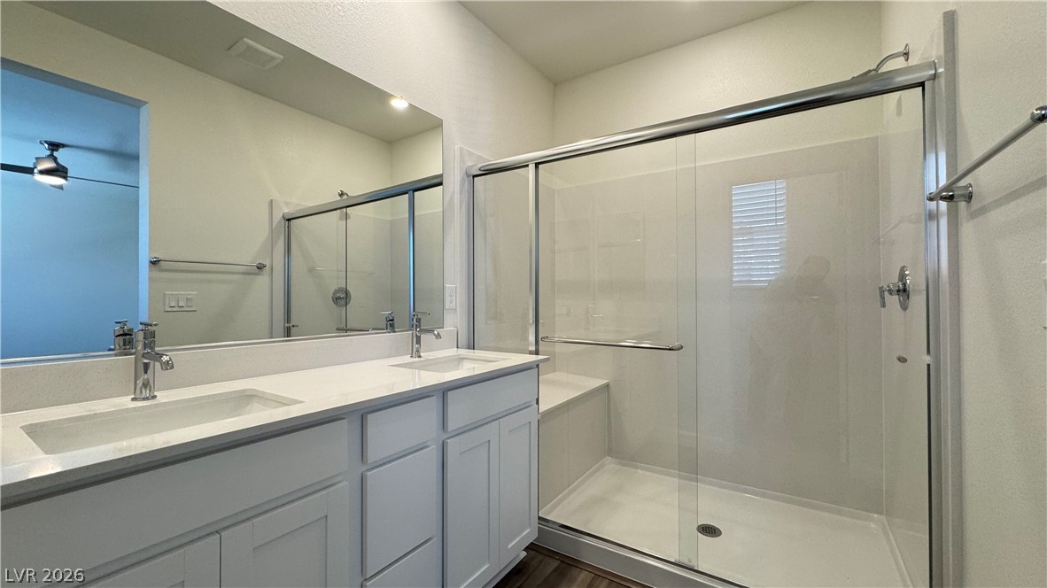 1429 Whistling Kite Street Property Photo 25