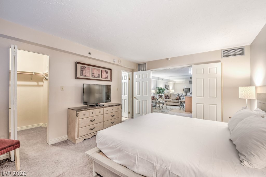 3700 Las Vegas Boulevard 672 Property Photo 17